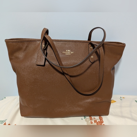 Coach City Zip Large Tote Bag - Picture 1 of 5